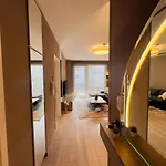 Karzo Lu 203 Free Garage * 布达佩斯