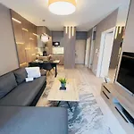 Karzo Lu 203 Free Garage * 布达佩斯