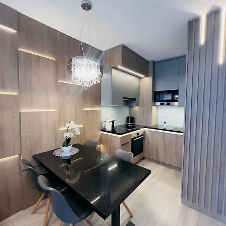 Apartamento Karzo Lu 203 Free Garage *